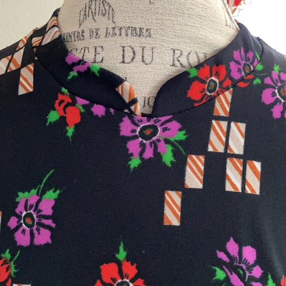 Vintage Dress by City Scene - Picture 11 of 12